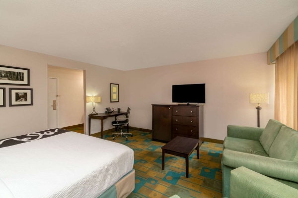 La Quinta Inn Ste Nashville AP (Nashville, Nashville)